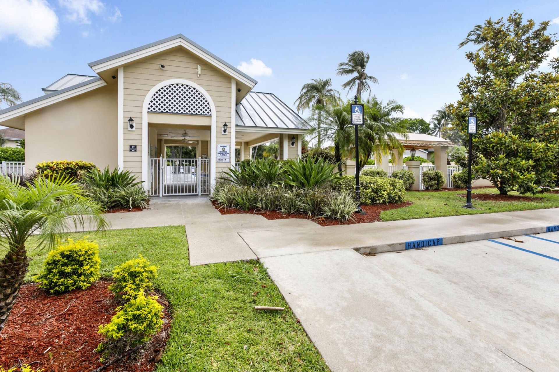 2302 Chadwick Court, Boynton Beach, FL 33436 Photo