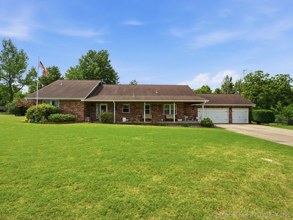25826 E 93rd Street, Broken Arrow, OK 74014