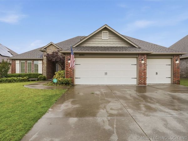2445 S Oak Avenue , Broken Arrow, OK 74012