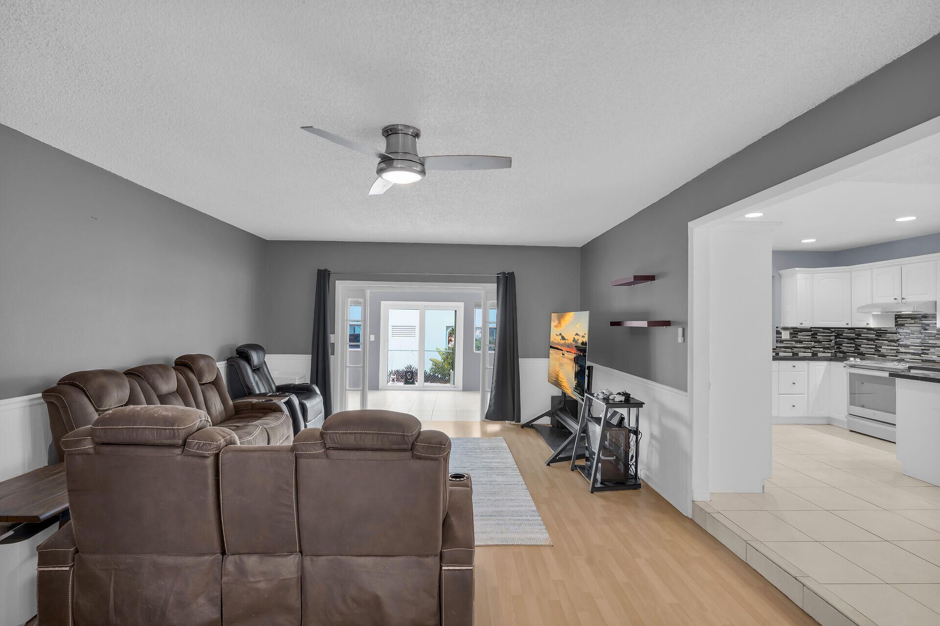 304 2nd Ter, Key Largo, FL 33037 Photo