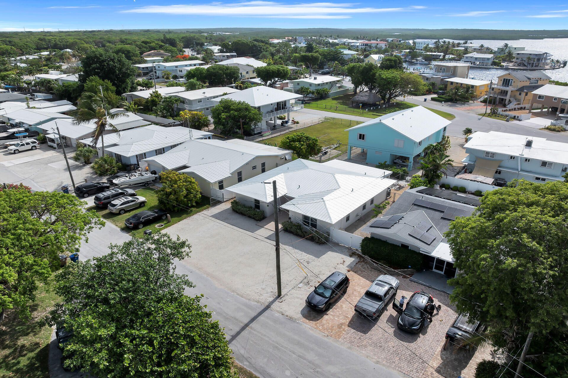 304 2nd Ter, Key Largo, FL 33037 Photo
