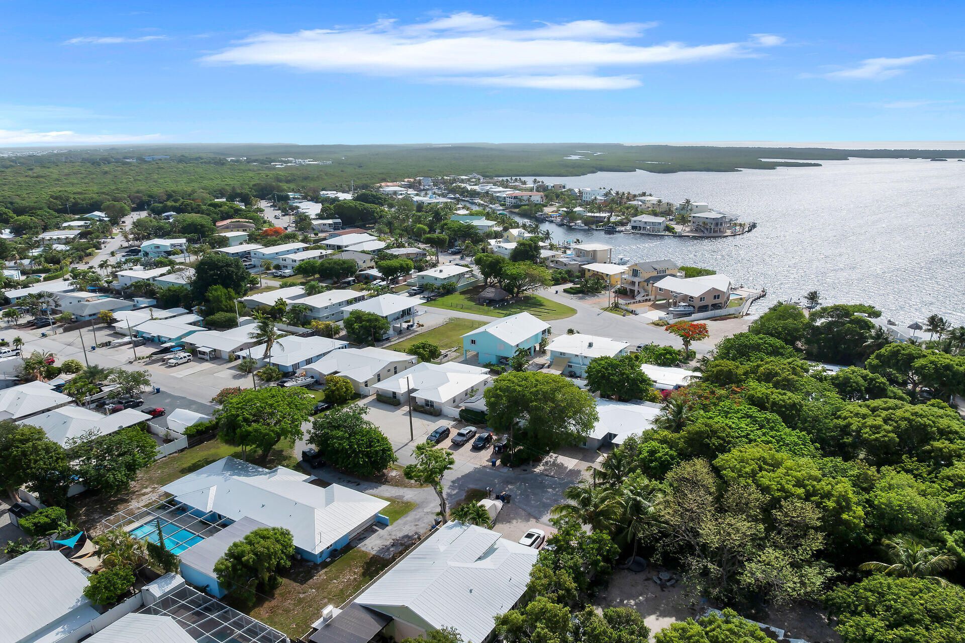 304 2nd Ter, Key Largo, FL 33037 Photo