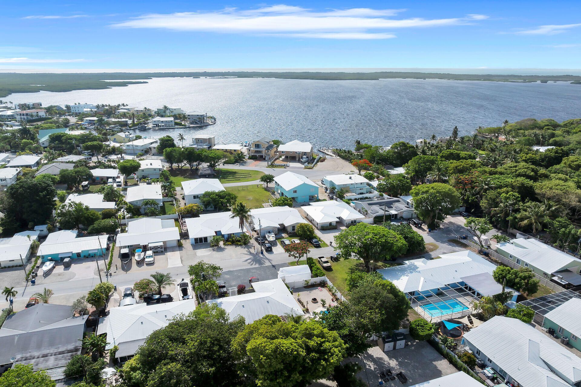304 2nd Ter, Key Largo, FL 33037 Photo