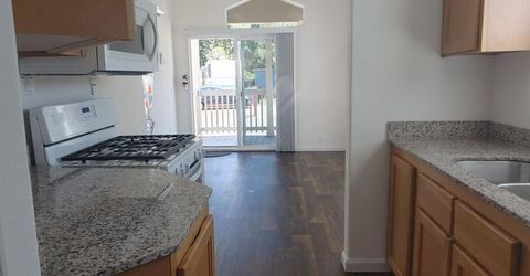 3330 Auburn Blvd #11, Sacramento, CA 95821 Photo