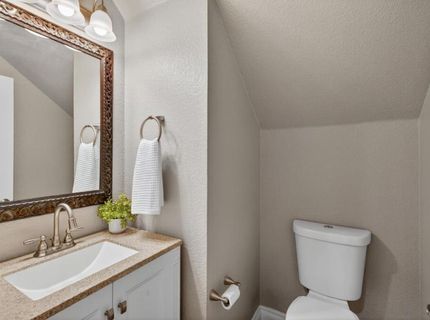 3030 Sierra View Cir #2, Unit 2, Lincoln, CA 95648 Photo