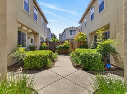 3030 Sierra View Cir #2, Unit 2, Lincoln, CA 95648 Photo