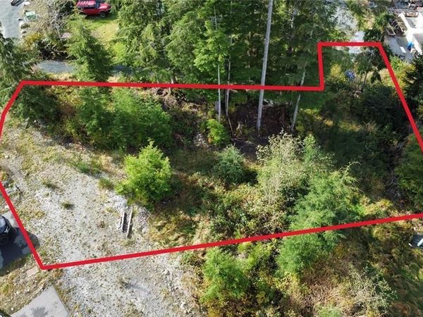 16922 Beachview Dr , Port Renfrew, BC V0S 1K0