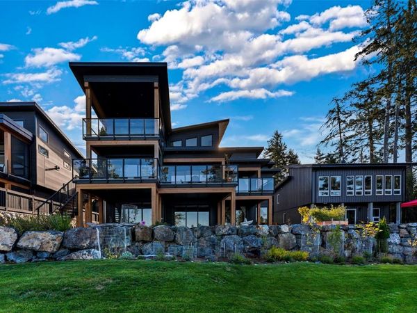 7210 Sea Cliff Rd , Sooke, BC V9Z 1A8
