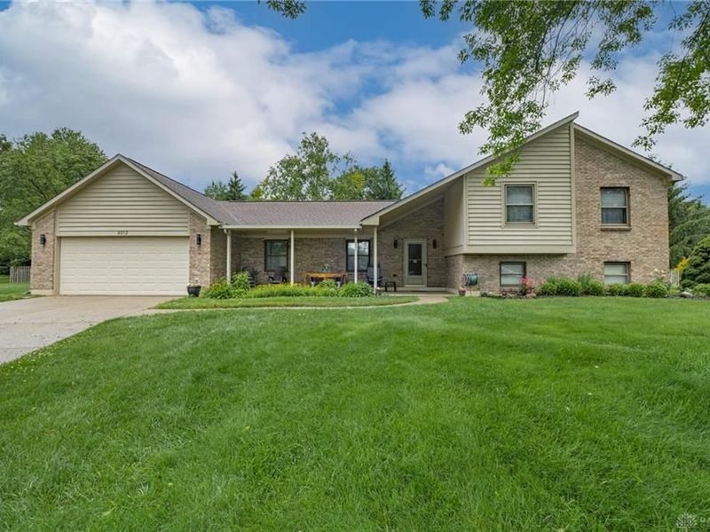 9212 Mintcreek Court, Washington Township, OH 45458 Photo 1
