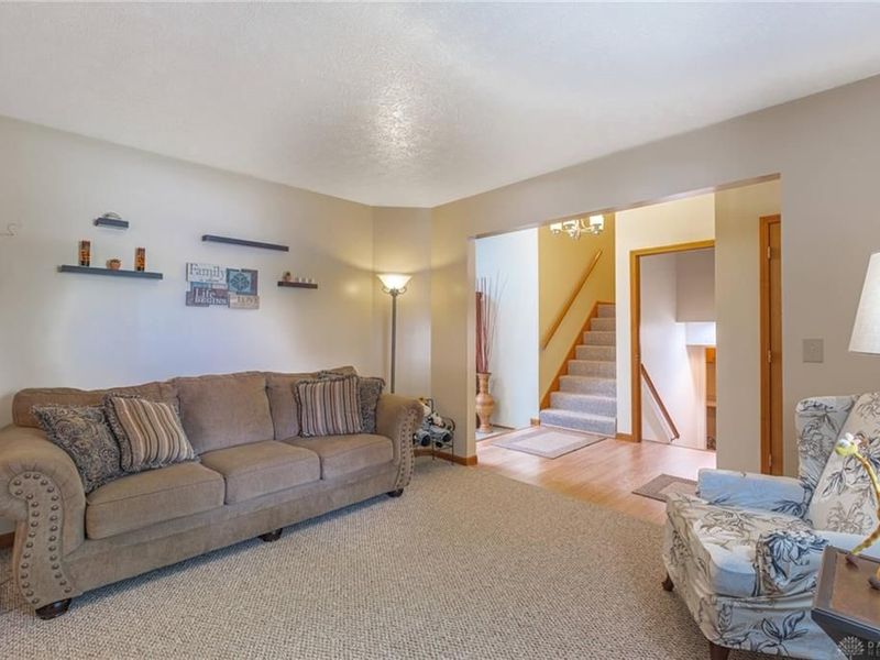 9212 Mintcreek Court, Washington Township, OH 45458 Photo 6