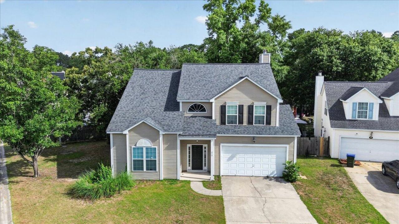 215 Evesham Drive Photo 51