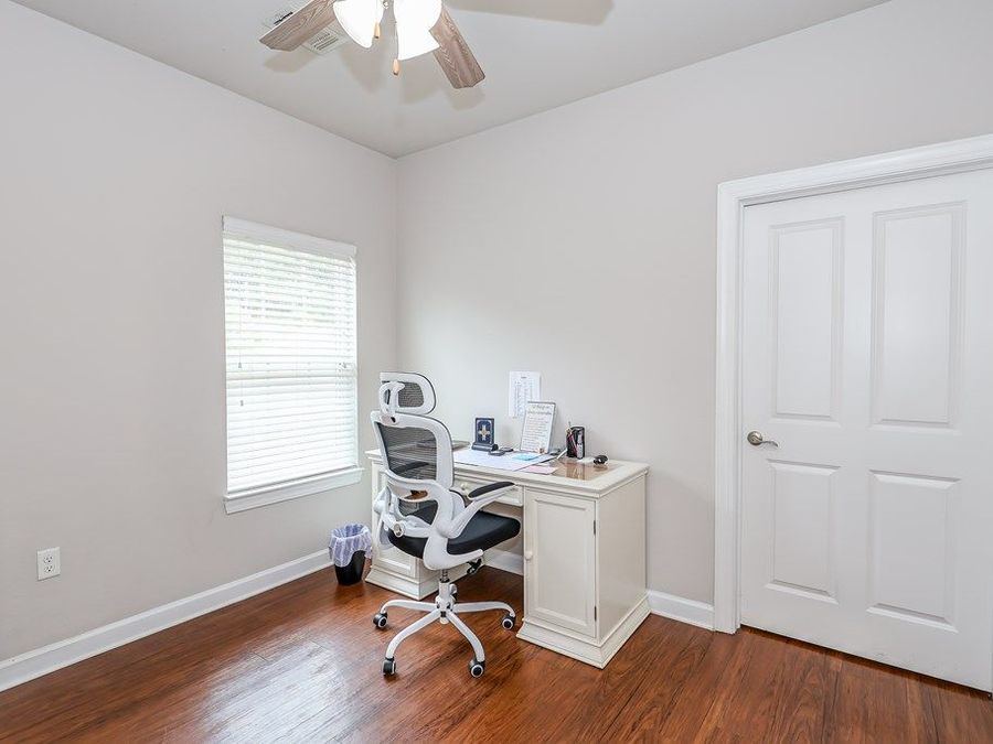 Property Image 43