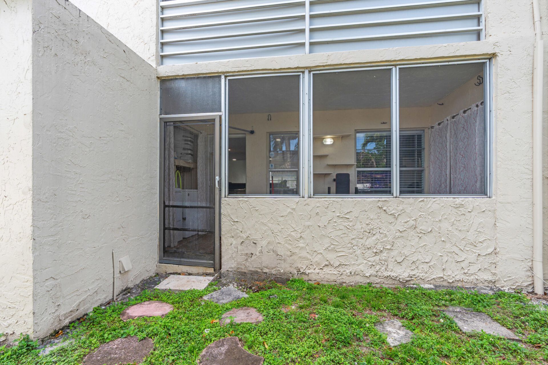 3777 NW 78th Avenue, Unit 1b, Davie, FL 33024 Photo