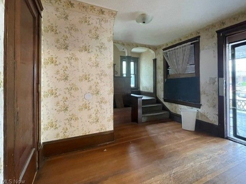 3890 W 34th Street, Cleveland, OH 44109 Photo 6