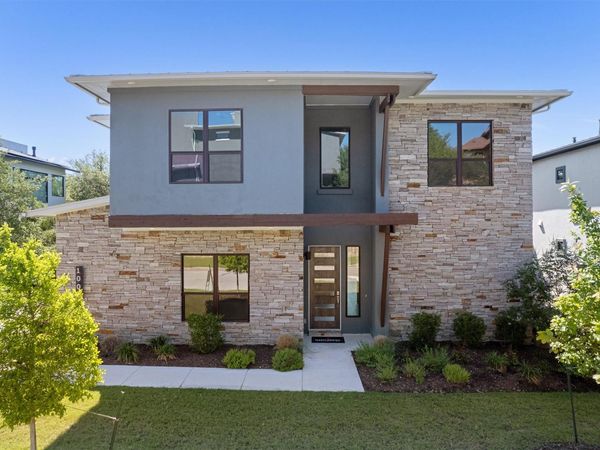 1002 Barrie DR, Austin, TX 78734