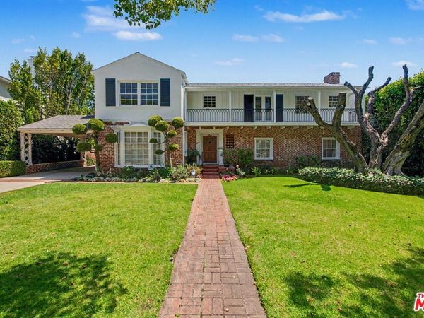 608 Trenton Drive, Beverly Hills, CA 90210