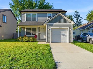 1218 E Bernhard Avenue , Hazel Park, MI 48030