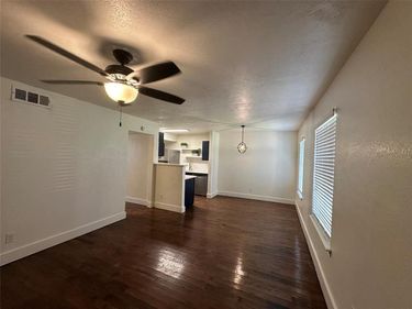 2211 S Vernon Avenue, Unit 108, Dallas, TX 75224