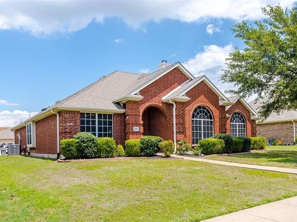 1207 E Oak Street, Wylie, TX 75098