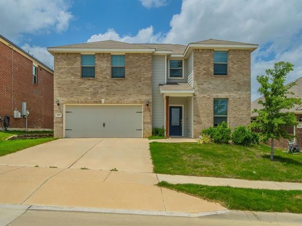 360 Ridgeland Oaks Drive, Fort Worth, TX 76120