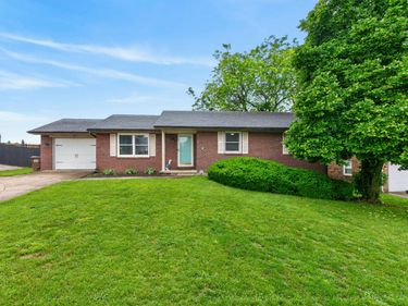 307 Castle Boulevard, Paris, KY 40361