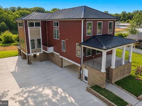 1111 SOPHIA STREET, FREDERICKSBURG, VA 22401