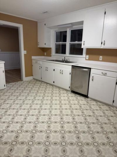 279 Mount Carmel Road Photo 4