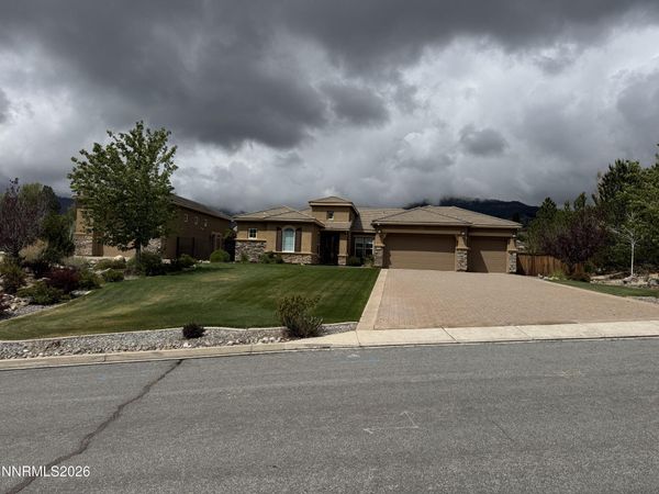 15185 Goldenrod Drive, Reno, NV 89511