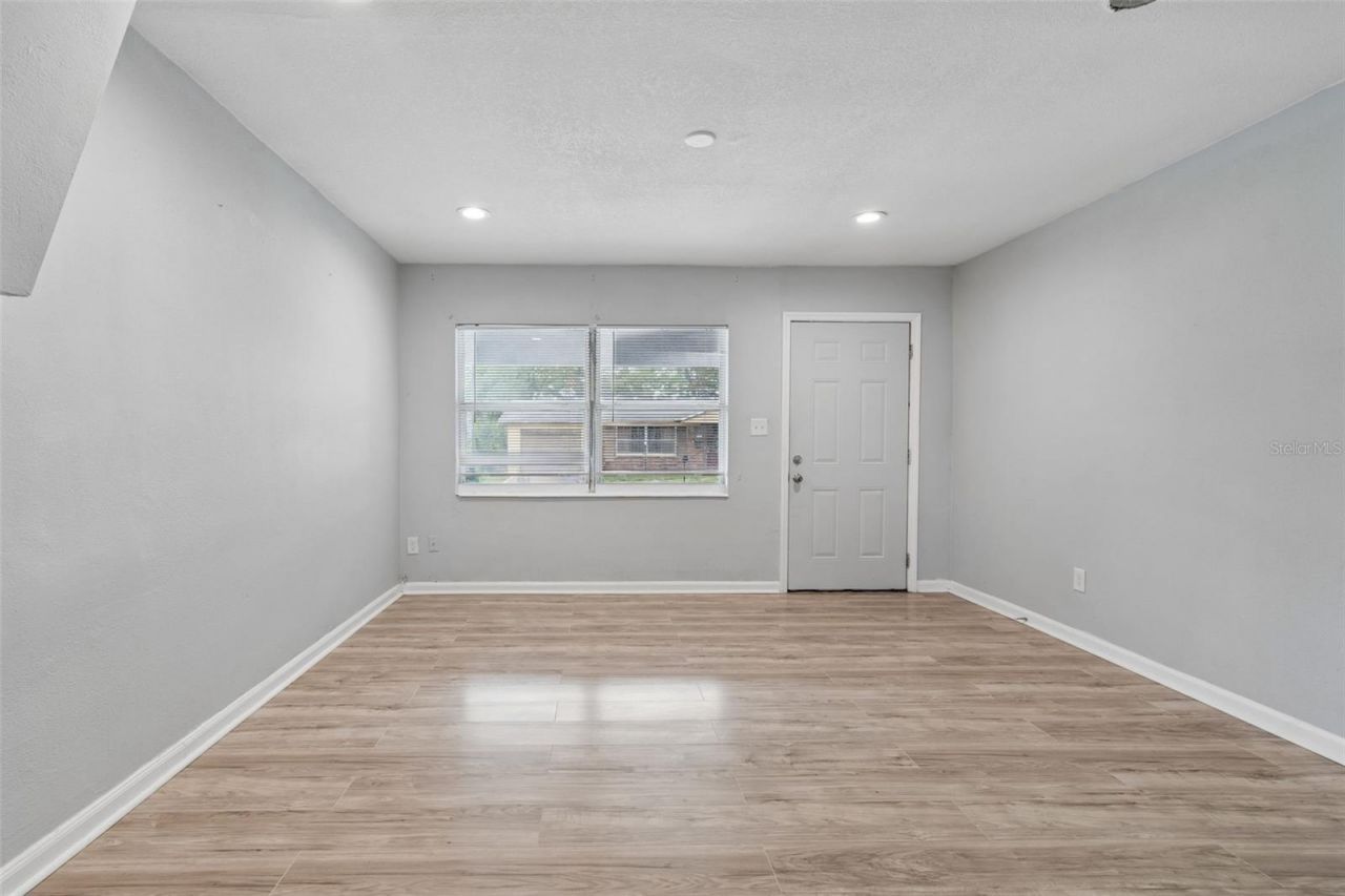 2927 Banza Street, Tampa, FL 33605 Photo
