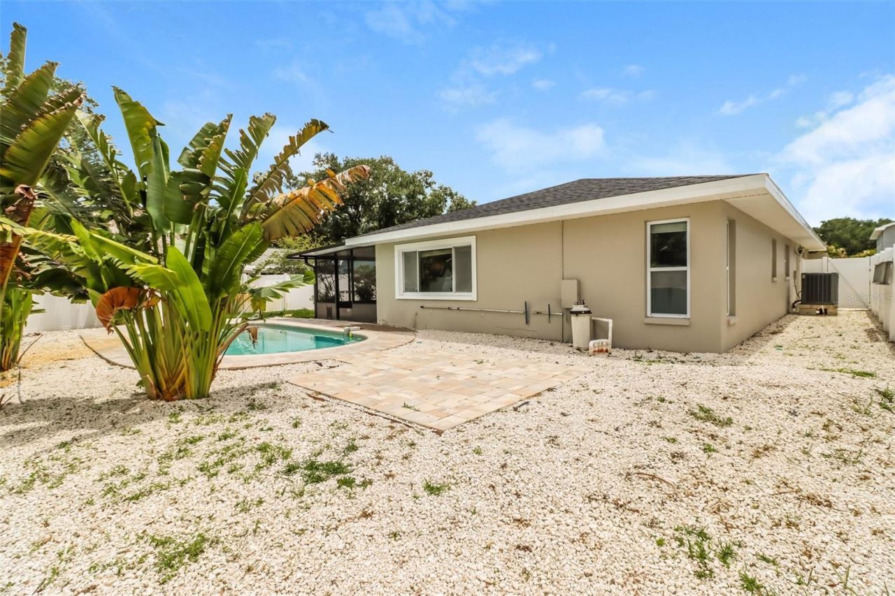12056 93rd Street, Largo, FL 33773 Photo