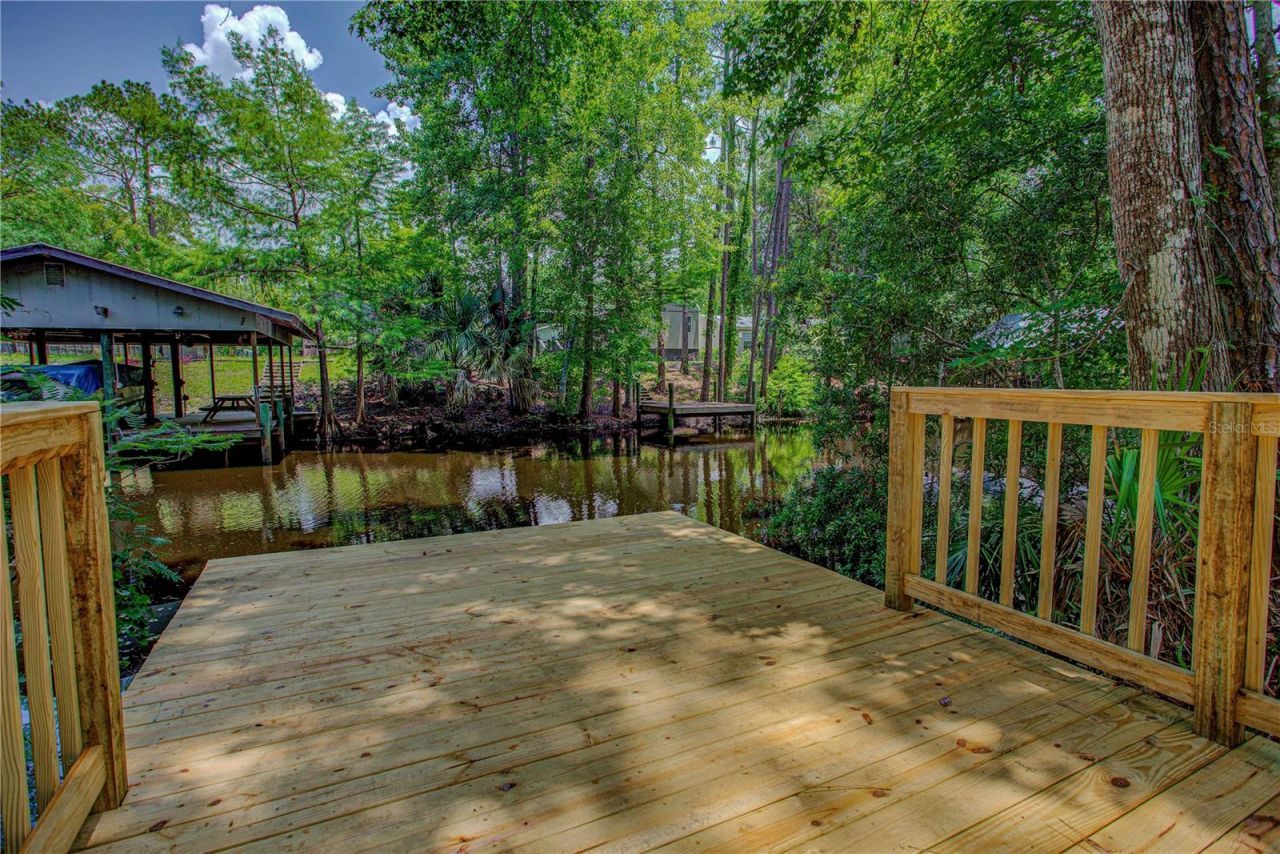 118 Waterway Drive, Satsuma, FL 32189 Photo