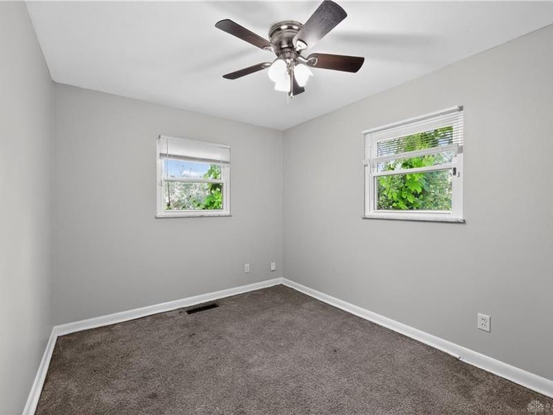 1947 Parkhill Drive, Dayton, OH 45406 Photo 12