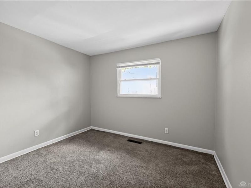1947 Parkhill Drive, Dayton, OH 45406 Photo 17