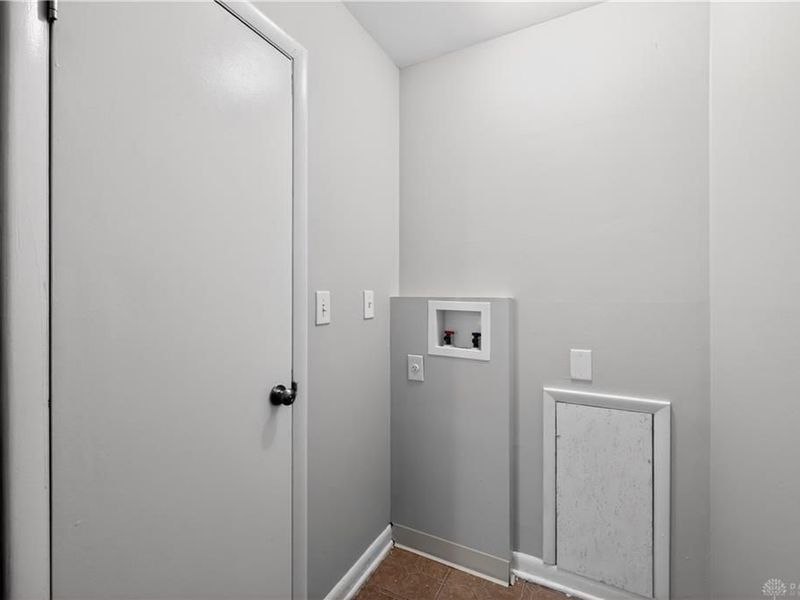 1947 Parkhill Drive, Dayton, OH 45406 Photo 29