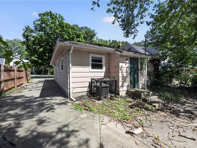 1947 Parkhill Drive, Dayton, OH 45406 Photo 5