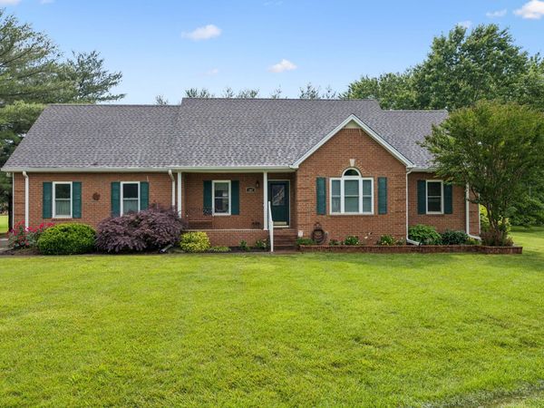 107 Estill Ct , Murfreesboro, TN 37127