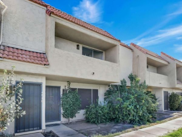 4818 W ROSE Lane, Glendale, AZ 85301