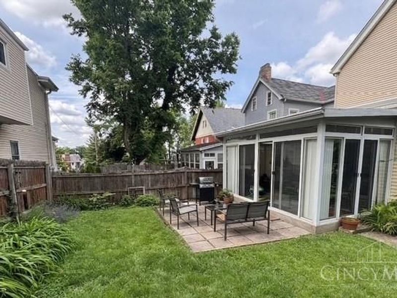 3533 Vista Avenue, Cincinnati, OH 45208 Photo 2