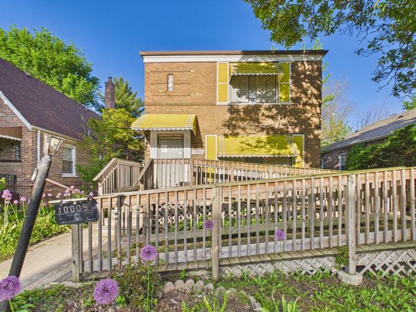 10009 S Emerald Avenue , Chicago, IL 60628