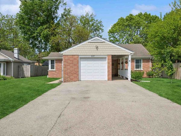 637 Hibbard Road , Wilmette, IL 60091