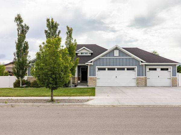 321 S LOOKOUT RIDGE DR , Grantsville, UT 84029