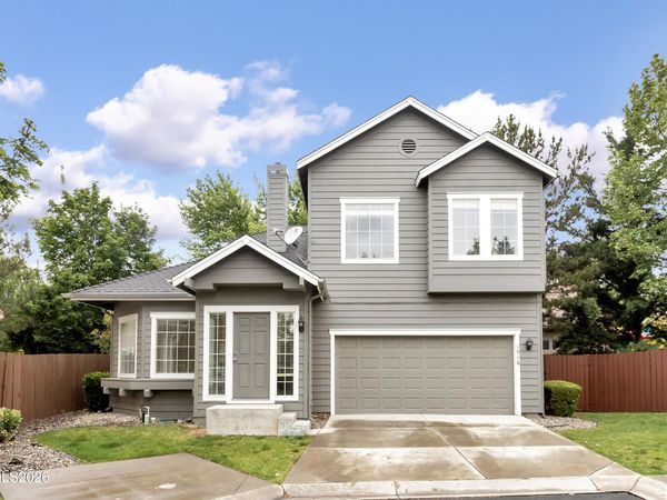 1016 Desert Peach Court, Sparks, NV 89436