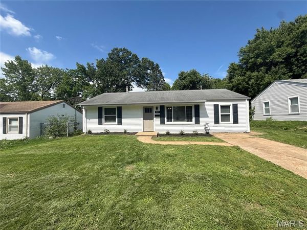 9857 Dennis Drive , Unincorporated, MO 63136
