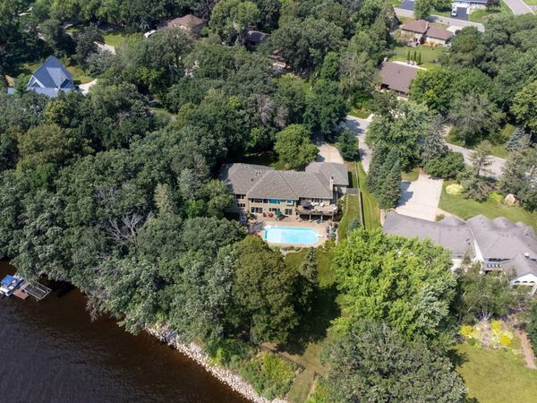 3542 Mississippi Drive NW, Coon Rapids, MN 55433