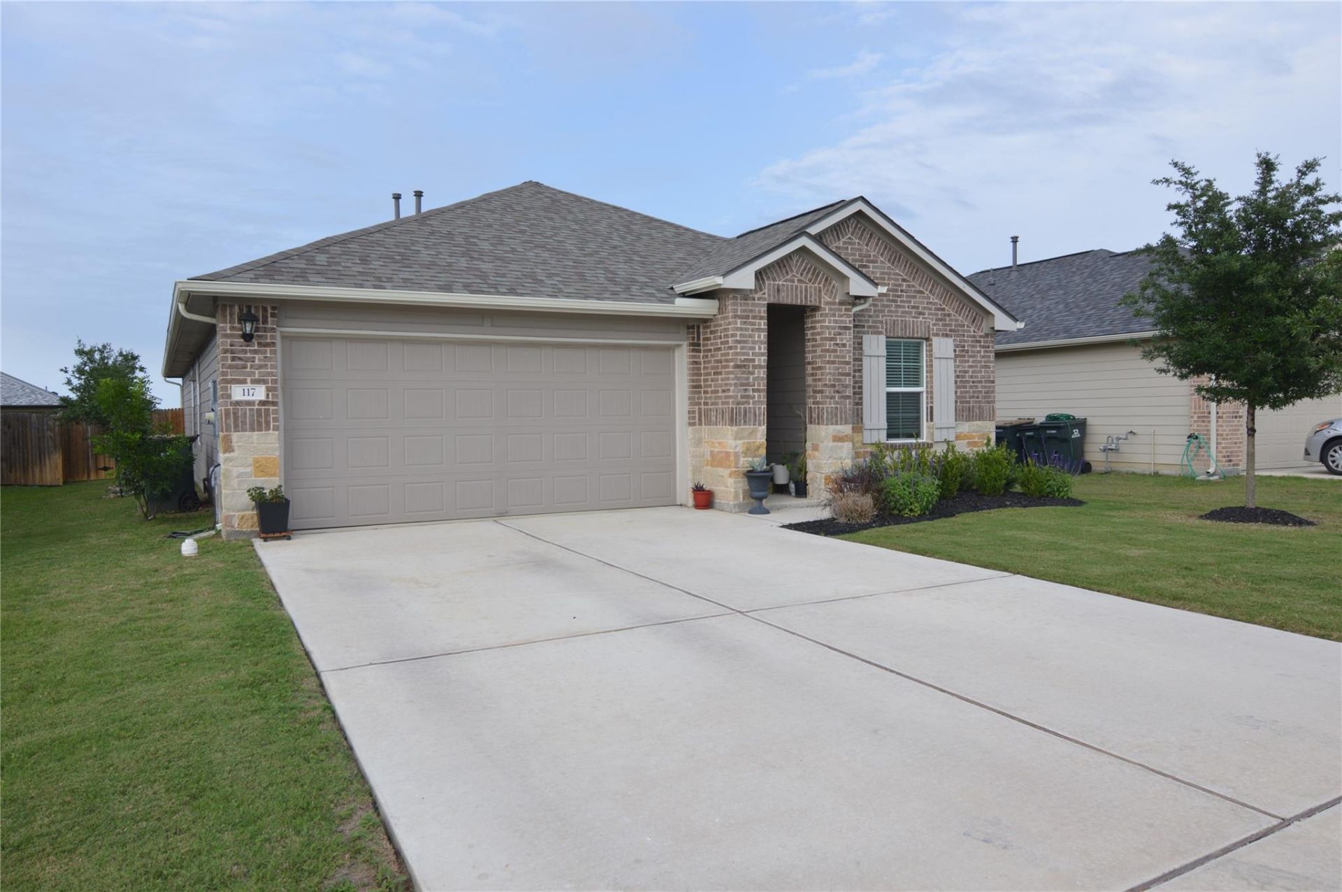 117 Duck Horn Pass, San Marcos, TX 78666 Main Photo