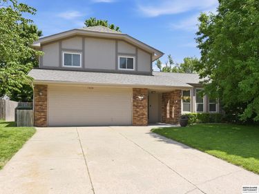 15018 Burt Street , Omaha, NE 68154