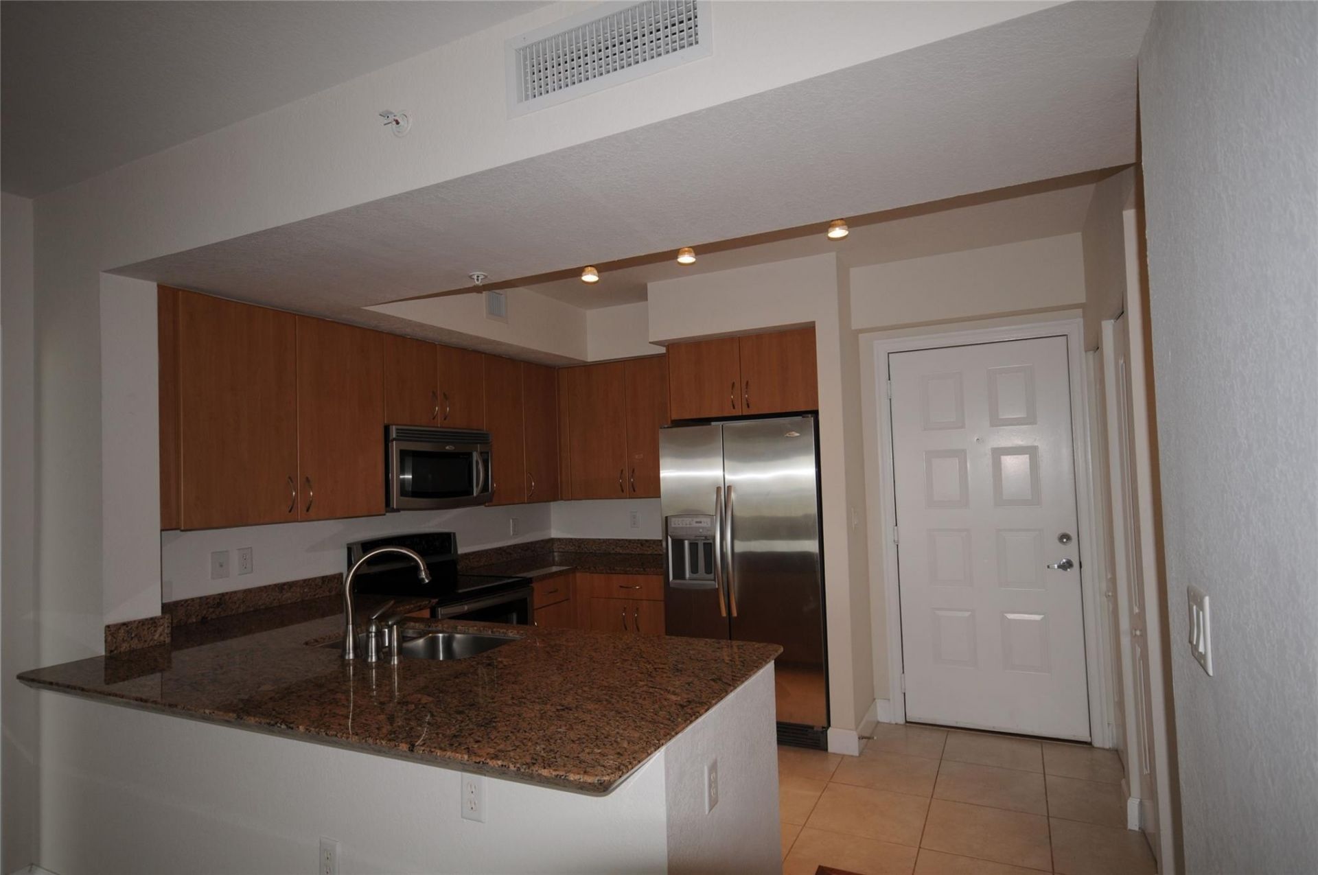 1830 Radius Drive, Unit 707, Hollywood, FL 33020 Photo