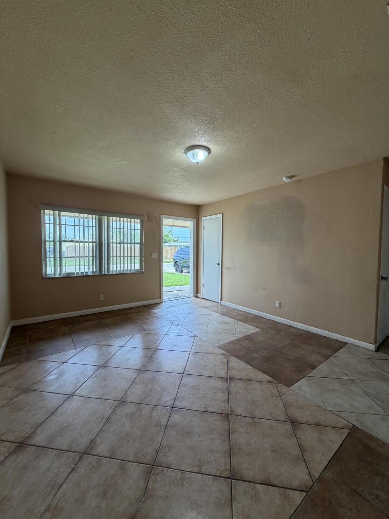 3243 Grove Road, Boynton Beach, FL 33435 Photo