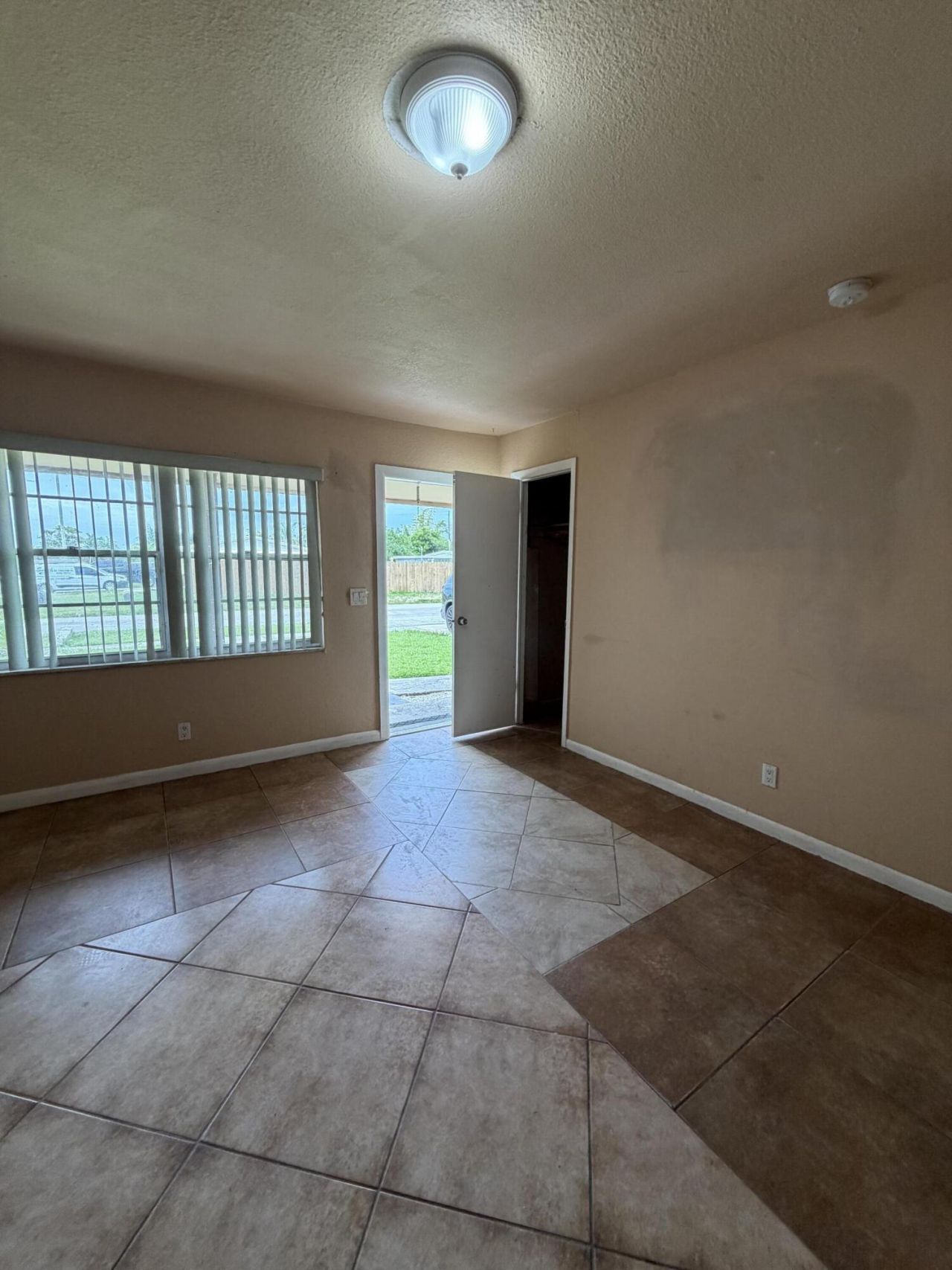 3243 Grove Road, Boynton Beach, FL 33435 Photo