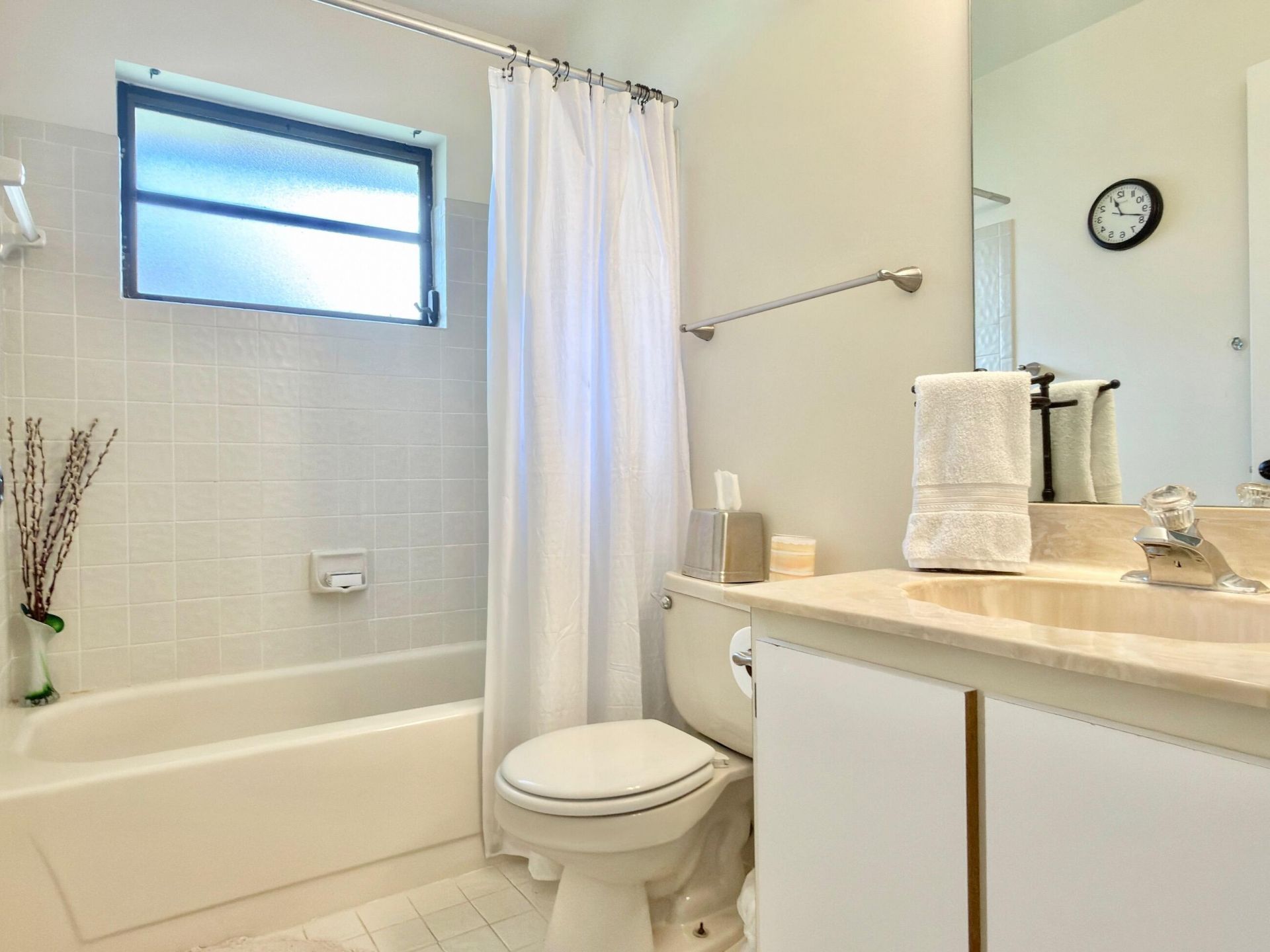 10975 Dolphin Palm Court, Unit B, Boynton Beach, FL 33437 Photo